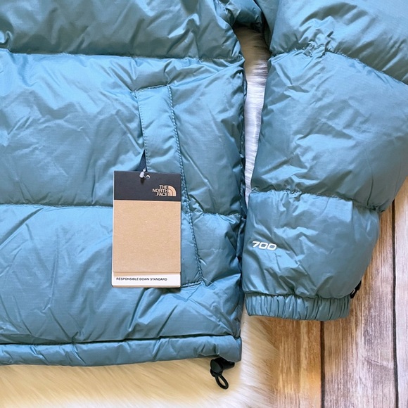 The North Face Men’s 1996 Retro Nuptse Jacket - Picture 2 of 10